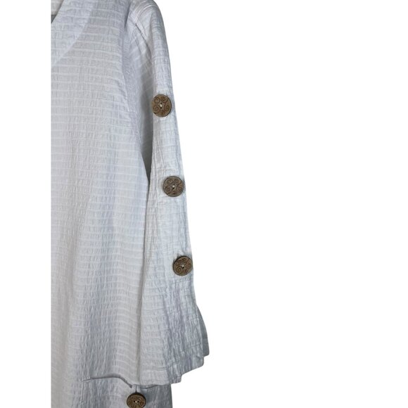 White Textured Cotton Tunic Top W/ Button Detail & Pockets Focus Brand XL - Picture 3 of 9